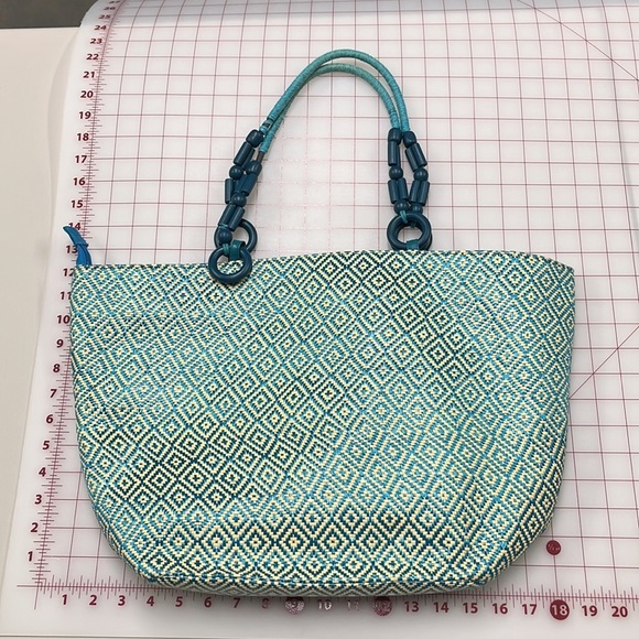 BIG BUDA Turquoise & Tan Geometric Beaded Handle Zip Large Beach/Vacation Tote - Picture 6 of 8